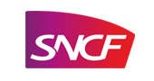 Logo SNCF : Identité Visuelle du Transport Ferroviaire Logo blanc SNCF sur un écusson dégradé de violet à rouge, emblème dynamique du réseau ferroviaire français.